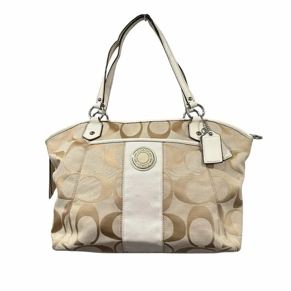 Coach signature bag with detachable straps - Picture 1 of 4